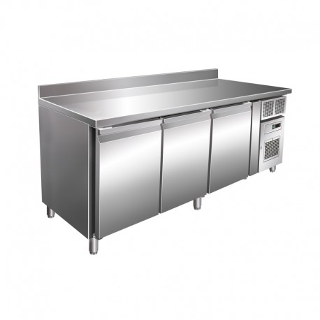 Table réfrigérée positive 464 L - Avec dosseret - 3 portes - Avec groupe logé - GN3201TN