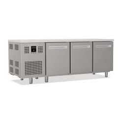 Tables réfrigérées pâtissières positives +2/+8 °C - Sans dessus - Avec groupe logé - Prof. 810 mm - 3 portes - TP3PSD