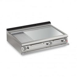 Plancha 1/3 rainurée gaz avec revêtement chrome dur - Largeur 1200 mm - Gamme QUEEN 700 - 70QFTTG1225 - Baron